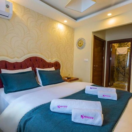 อันดาลุส สวีท โฮเต็ล Hotel ทรับซอน ภายนอก รูปภาพ