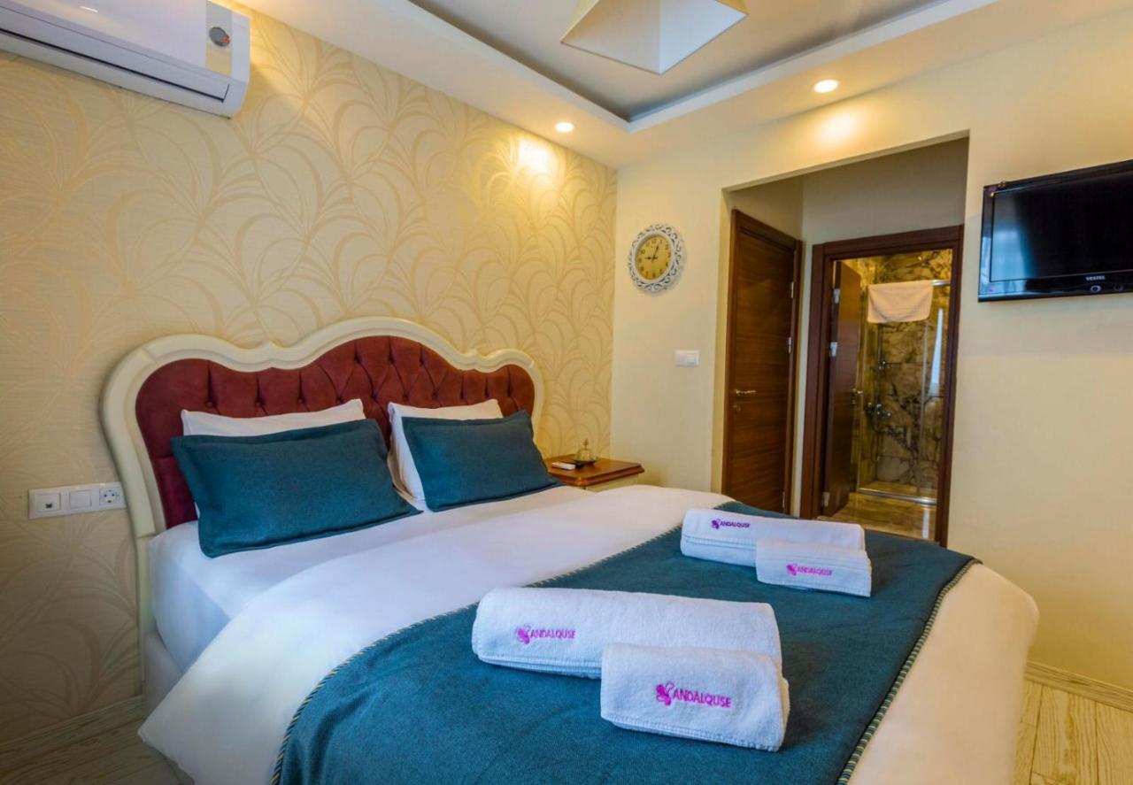 อันดาลุส สวีท โฮเต็ล Hotel ทรับซอน ภายนอก รูปภาพ