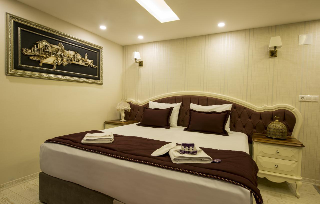 อันดาลุส สวีท โฮเต็ล Hotel ทรับซอน ภายนอก รูปภาพ
